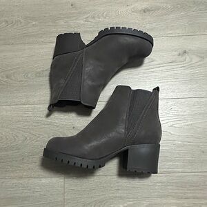 Grey Chelsea Boots, Never Worn!